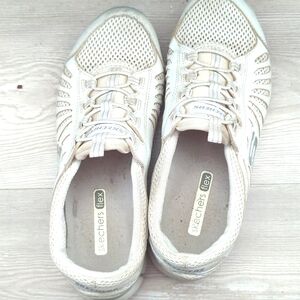 Skechers flex white women's slipon shoes